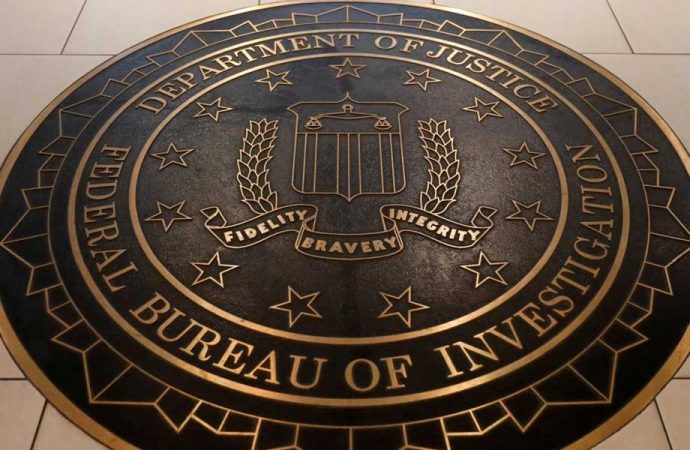 FBI ajanına ‘kışkırtıcı’ fotoğraf soruşturması