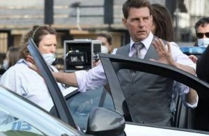 Oyuncu Tom Cruise’un otomobili çekim esnasında çalındı