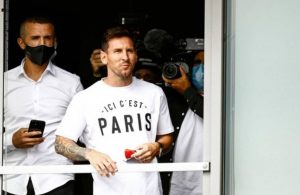 Messi resmen PSG’de