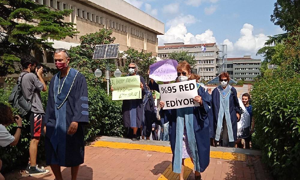 Boğaziçi Üniversitesi kayyum rektöre karşı yeniden ayakta
