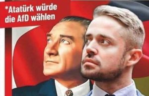 Almanya’da ırkçı partinin Atatürklü afişi tartışma yarattı: Saygısızlık