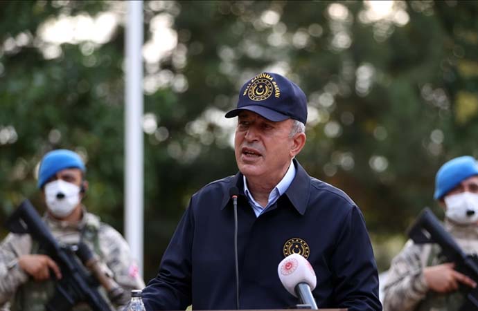 Milli Savunma Bakanı Akar: TSK ‘Hudut namustur’ anlayışı içinde görevini yapıyor