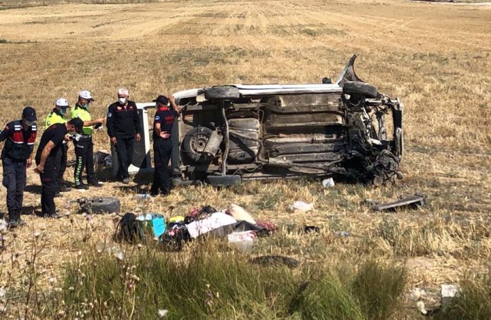 Kayseri’de feci kaza: 4 ölü, 10 yaralı 