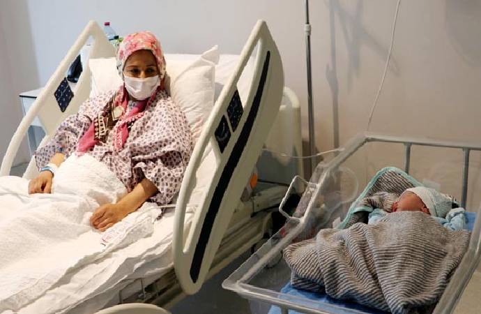 Ankara Şehir Hastanesi’nde 33 koronavirüs hastası hamileden 32’si aşısız