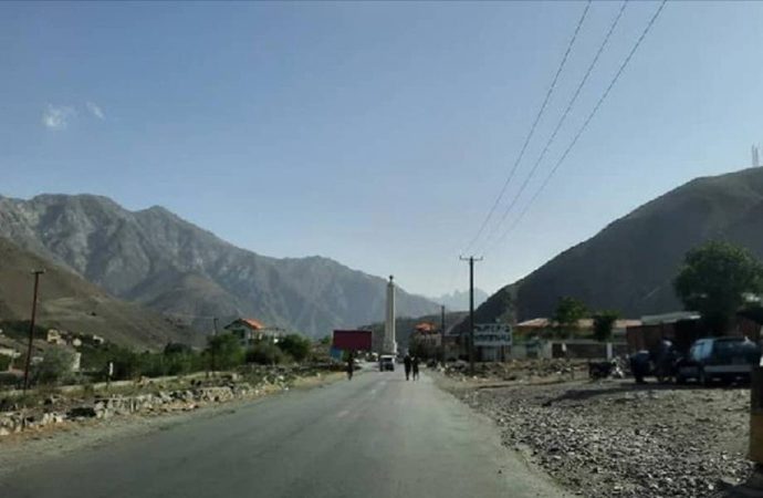 Tacik liderden Pencşir’deki çatışmaların sonlanması için Taliban’a çağrı