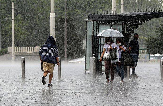 Meteoroloji saat verdi: İstanbul ve 10 il için sel uyarısı