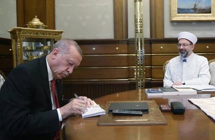Ali Erbaş, Diyanet İşleri Başkanlığına yeniden atandı!