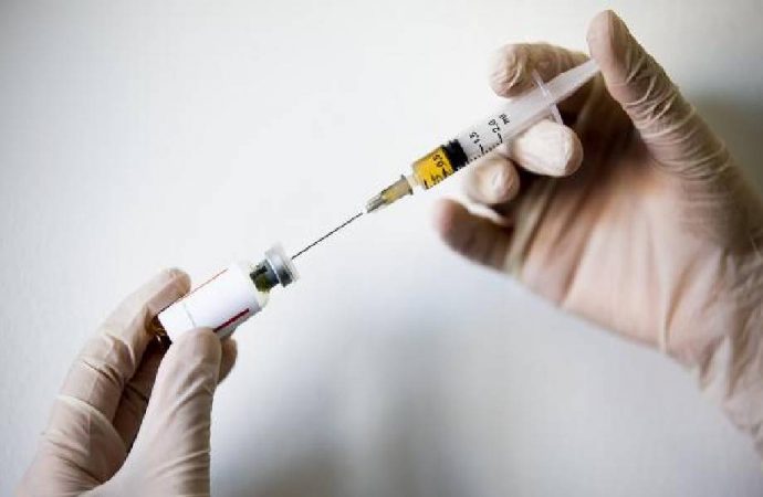 “Koronavirüs aşısı erkeklerde sperm sayısını arttırıyor”