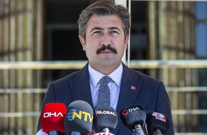 AKP’li Özkan: Yeni bir oyunla karşı karşıyayız