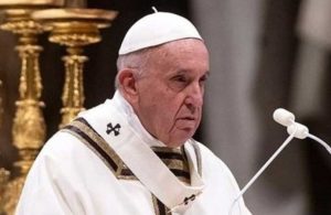 Papa Francis: Bazıları ölmemi istese de hala hayattayım