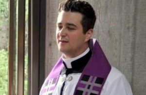 Kilise paralarıyla gey seks partileri düzenleyen rahip: Uyuşturucular utandığım şeyler yapmama neden oldu