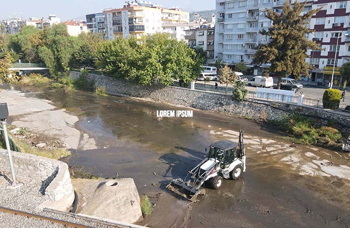 Efeler Belediyesi Tabakhane Deresi’ni temizliyor