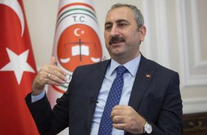 Adalet Bakanı Gül: Herkesin en saygın bir şekilde muamele görmesi en temel hakkıdır