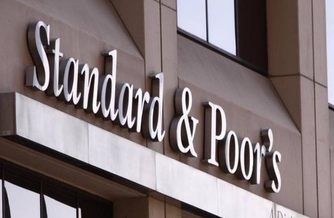 Standard Poor’s Türkiye’nin kredi notunu teyit etti