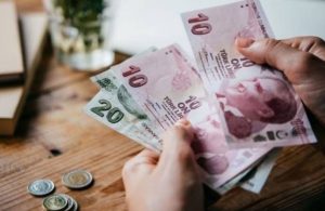 AKP’den asgari ücret ve emekli aylıkları açıklaması