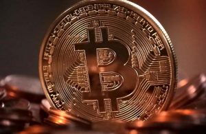 Kripto para borsası tepetaklak… Bitcoin çakıldı!