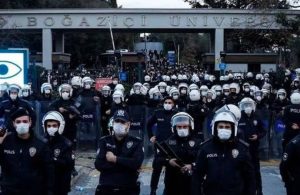 Boğaziçi  protestolarında gözaltına alınan 14 öğrenci hakkında hapis istemi
