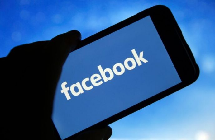 Facebook veri soyguncusunun peşine düştü