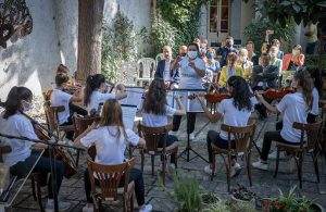 Konak Belediyesi, Barış Çocuk Orkestrası’na kucak açtı