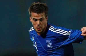 Yunan futbolcu arabasında ölü bulundu