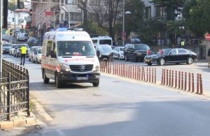 Erdoğan’ın konvoyu ambulansa yol verdiği için haber oldu! ‘Madalya mı takalım?