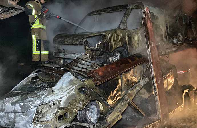 TIR’da yangın çıktı: 7 araç küle döndü