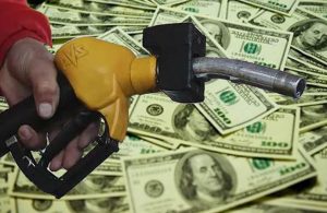 AKP’lilerden akıllara zarar benzin ve dolar karşılaştırması