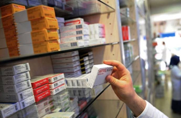 Sağlık Bakanlığı ‘ilaç krizi’ni yalanladı, fiyat açıklaması yaptı