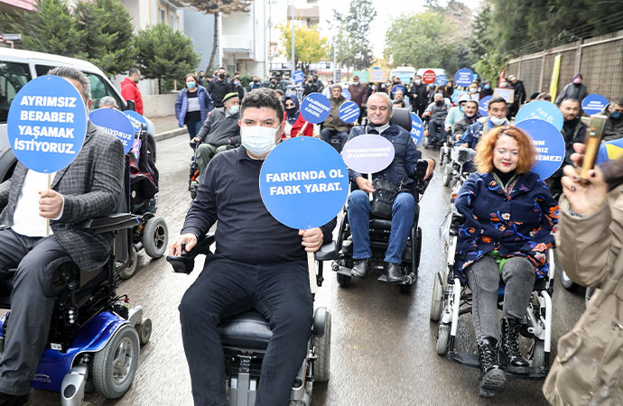 Başkan Kılıç, tekerlekli sandalye koşusuna katıldı