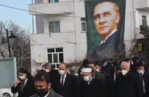 Ali Erbaş Atatürk poster ve bayraklarıyla karşılandı