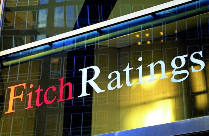 Fitch Ratings, Türkiye’nin kredi notu görünümünü negatife düşürdü