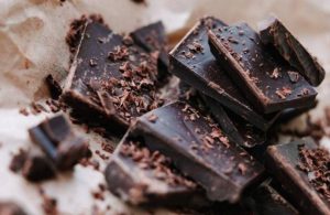 Araştırma: Bitter çikolata tüketenler daha mutlu