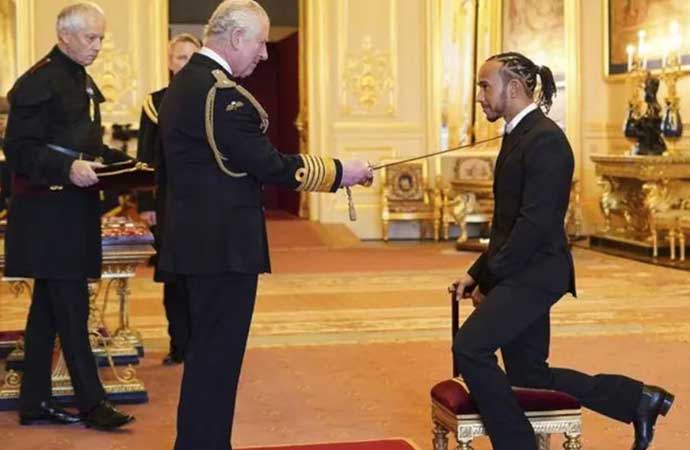 Sir Lewis Hamilton, resmen şövalye ilan edildi