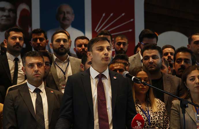 CHP’li Gençler seçim istedi