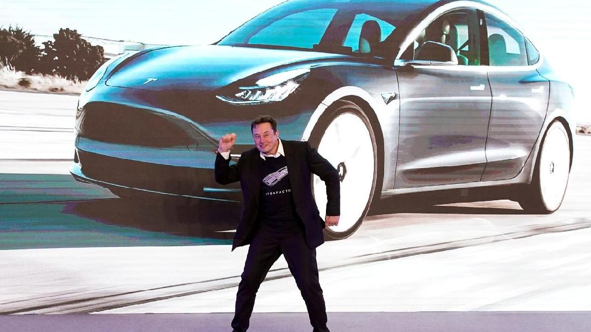 Elon Musk çalışma hayatını bırakmak istediğini söyledi