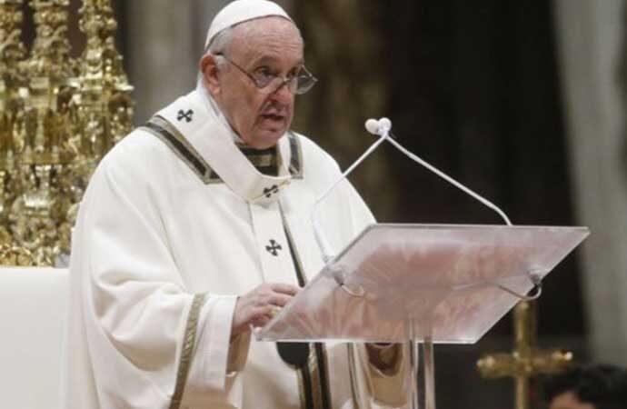 Bekarlık yemini etmiş Papa, mutlu evliliğin sırrını açıkladı