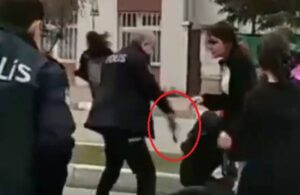 Liseli kızların kavgasını polisler ancak copla ayırabildi