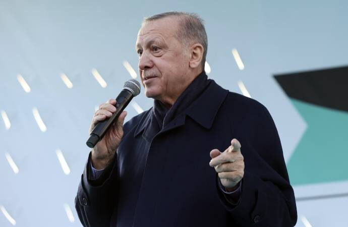 Erdoğan’dan faiz indirimi sinyali!