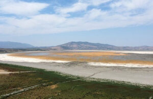 AKP’li belediyeden Marmara Gölü’nü kurutan proje!