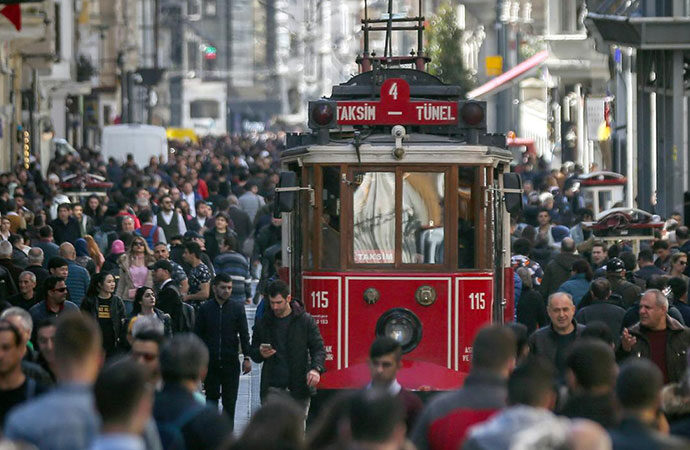 İstanbul Valisi kentin asayiş rakamlarını açıkladı