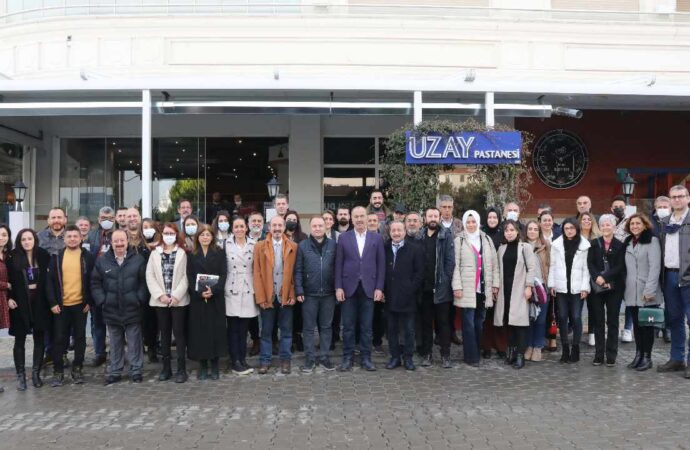 Başkan Türkyılmaz dayanışma günü’Nde gazetecilerle buluştu