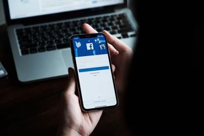 Rusya, Facebook’a erişimi kısmen kısıtlıyor