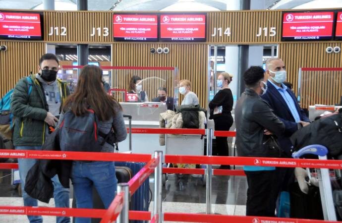 İstanbul Havalimanı’nda salgından bu yana uygulanan kısıtlama kaldırıldı