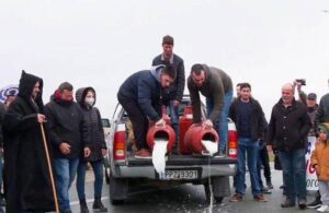 Yunan çiftçiler, artan enerji maliyetlerini protesto etti
