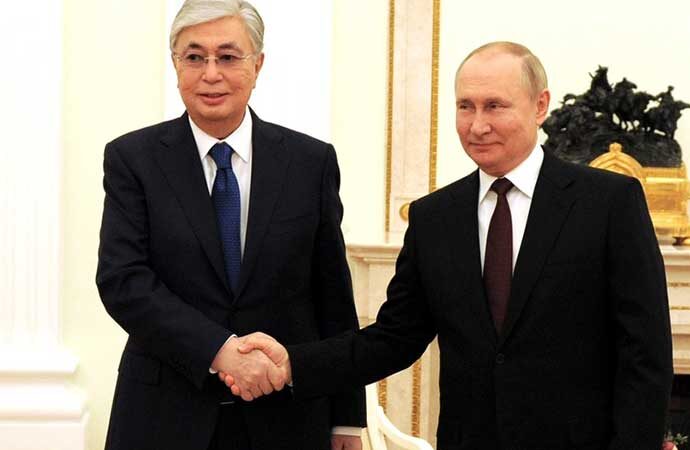 Putin ve Tokayev, Kazakistan’daki protestolar için bir araya geldi