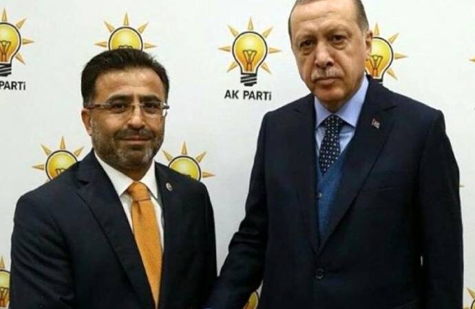 Eski AKP’li Ünal: Erdoğan seçimi kaybettiği anda AK Parti’yi bırakır