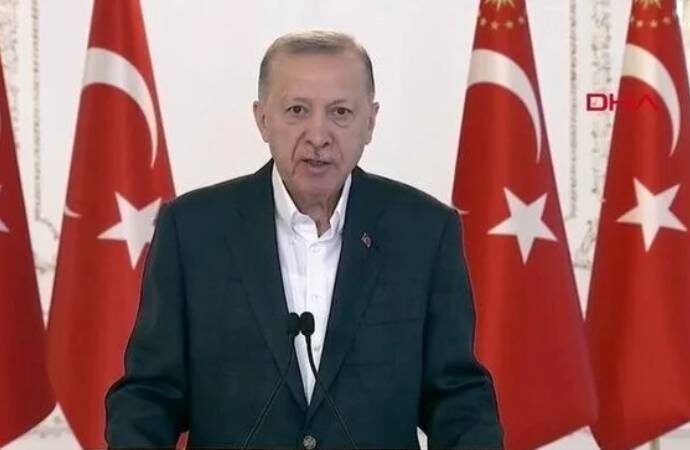 Erdoğan: Bizi eve hapsettiler