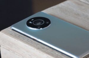 Huawei Mate 50  Snapdragon kullanılacak