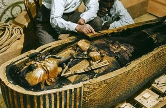 Tutankamon’un uzaydan geldiği söylenen hançeri Anadolu’dan düğün hediyesi!