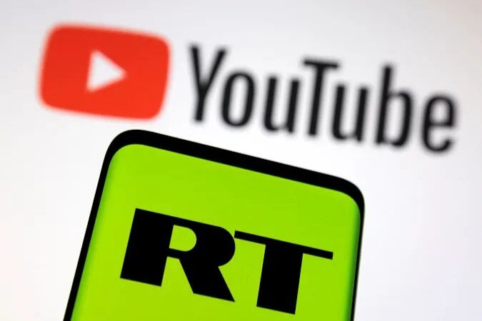 Rus devlet medya kanallarını engelliyor